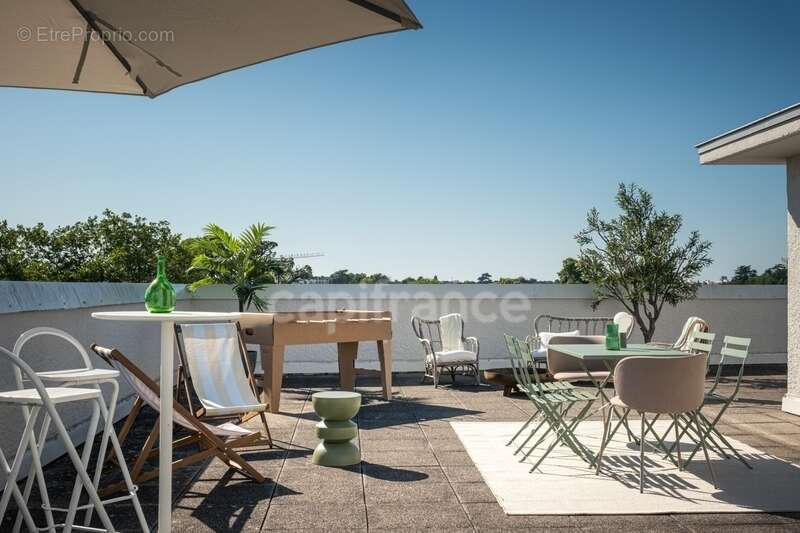 Appartement à vendre 5 pièces BORDEAUX CAUDERAN (33) - photo 3