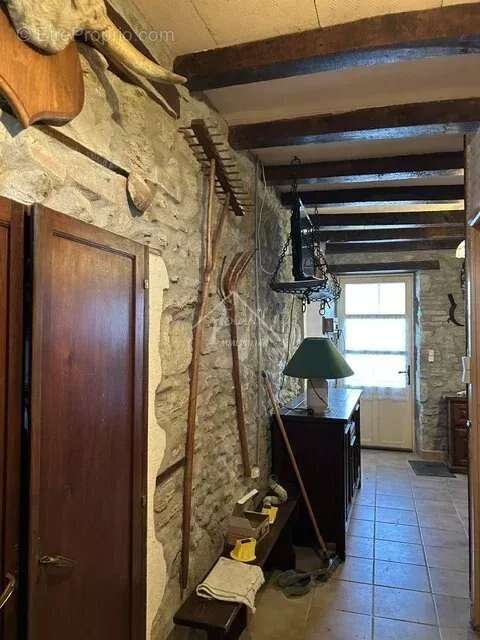 Maison à CHIRAT-L&#039;EGLISE