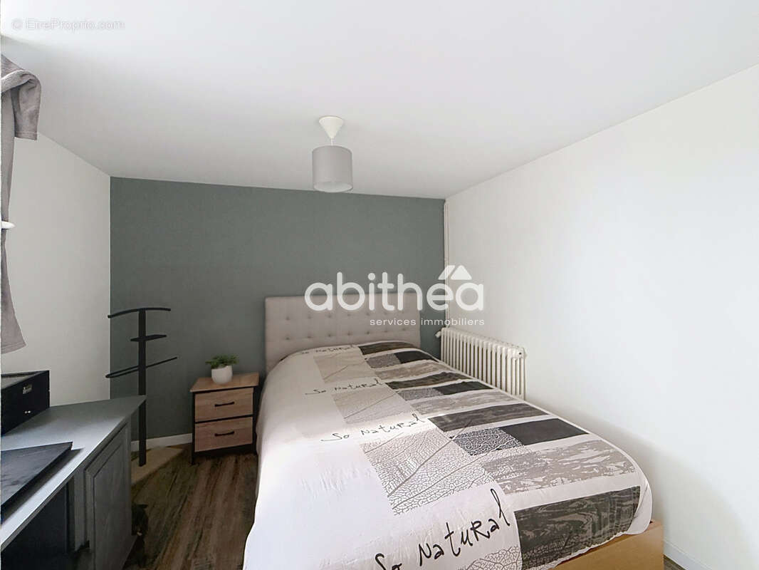 La BOIXE - VARS, Maison rénovée de 140 m2 avec sous sol aménagé - 5 chambres - photo 12