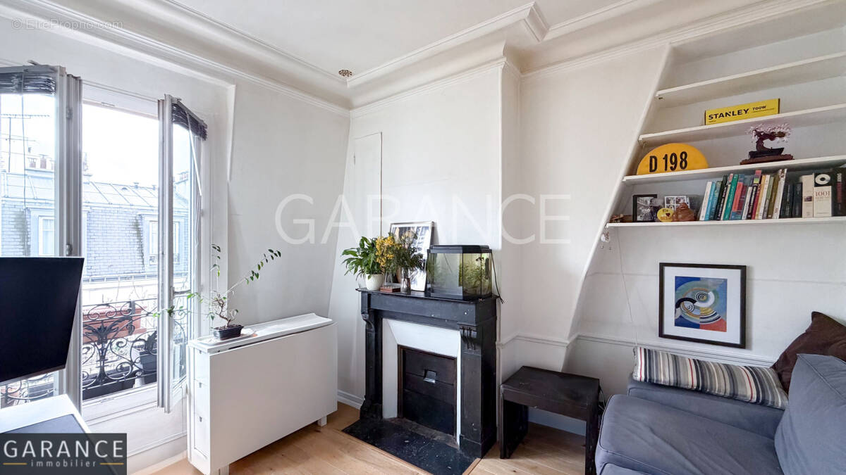 Appartement à PARIS-12E
