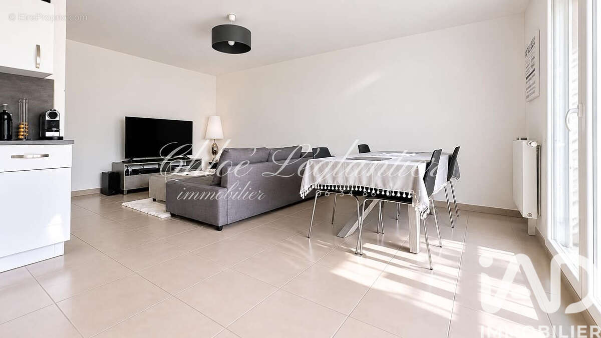 Photo 4 - Appartement à FERRIERES-EN-BRIE