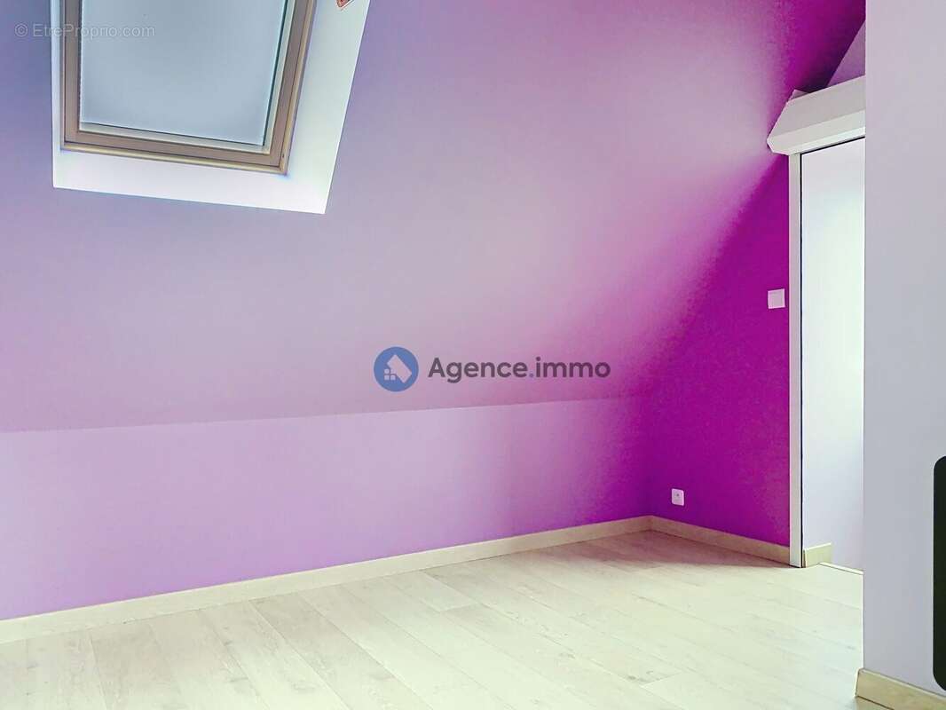 Maison à CHATEAU-LA-VALLIERE