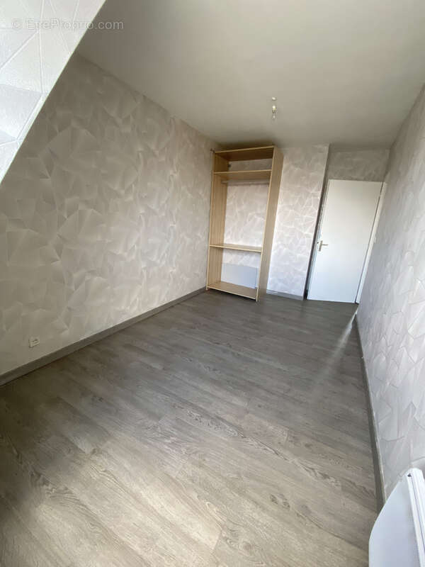 Beau duplex 6 pièces 105 m2   Loggia sud, garage & balcon   Onet-le-Château (La Baleine) - photo 22