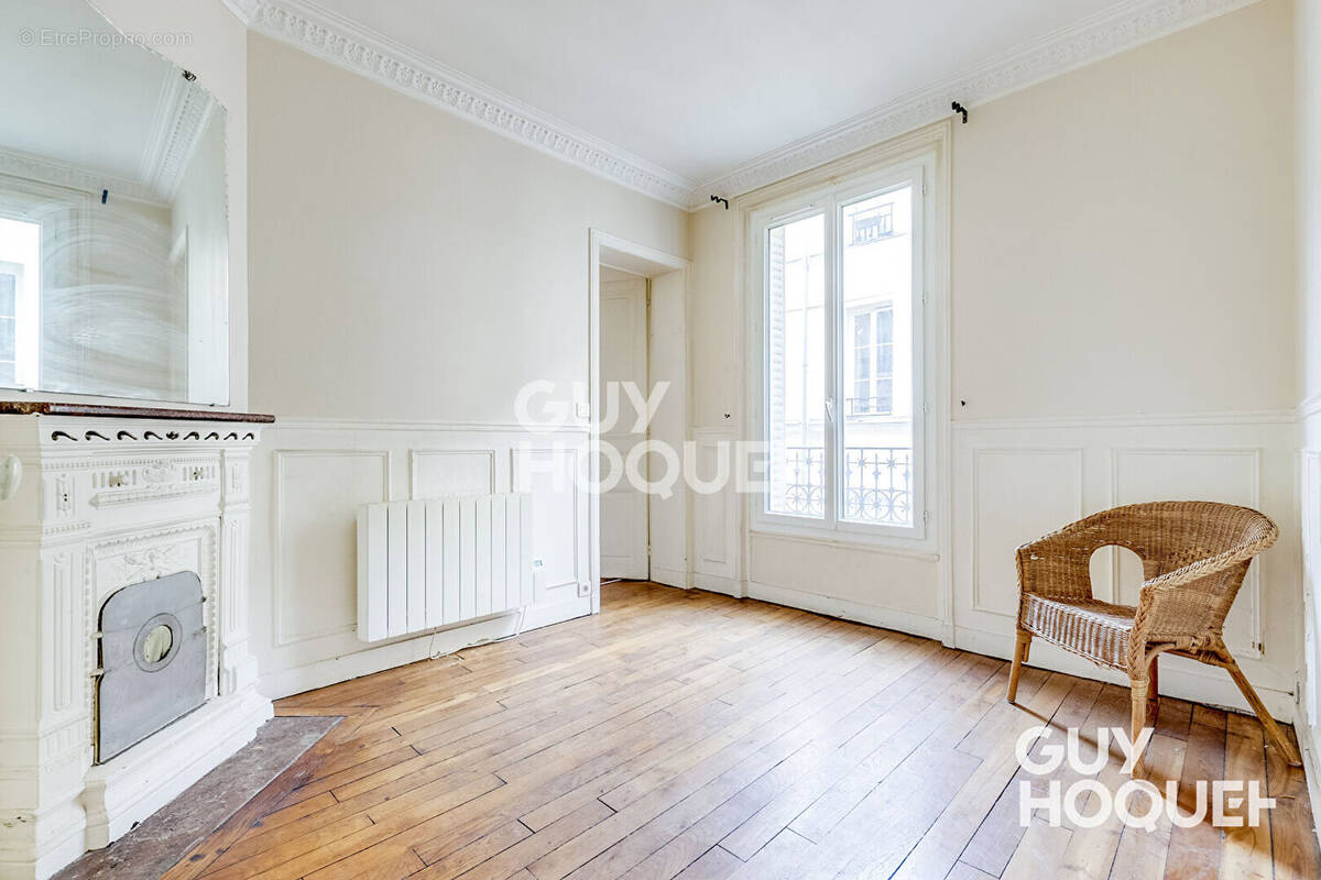 Appartement à PARIS-20E