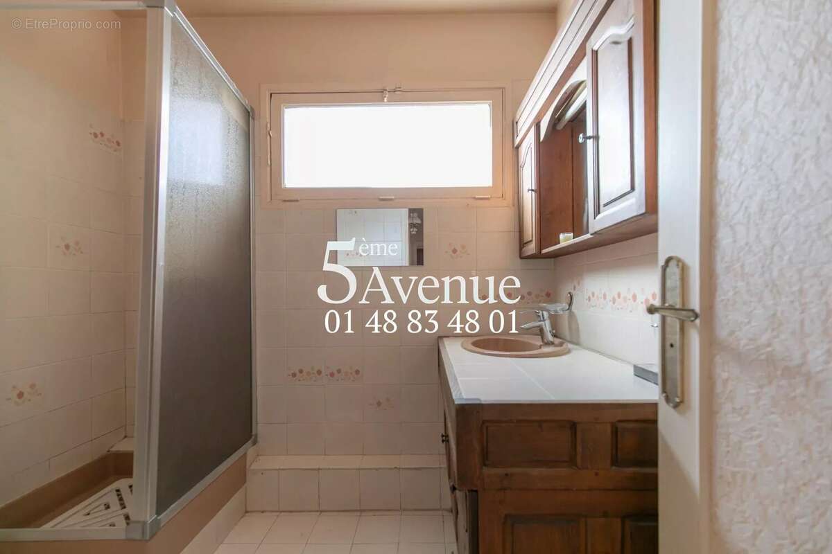 Appartement à SAINT-MAUR-DES-FOSSES