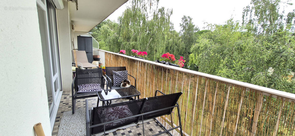 Appartement à HEROUVILLE-SAINT-CLAIR