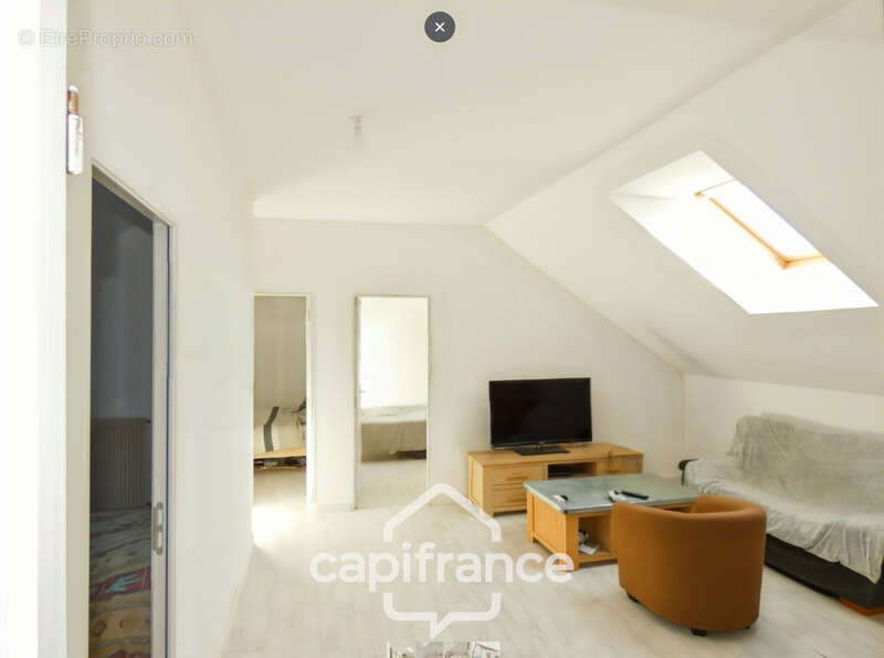 Maison à vendre 8 pièces LOUHANS(71) - photo 2
