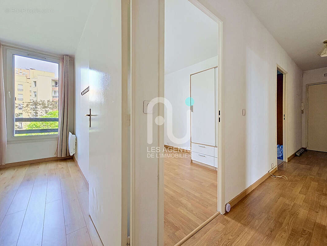 Appartement à ASNIERES-SUR-SEINE