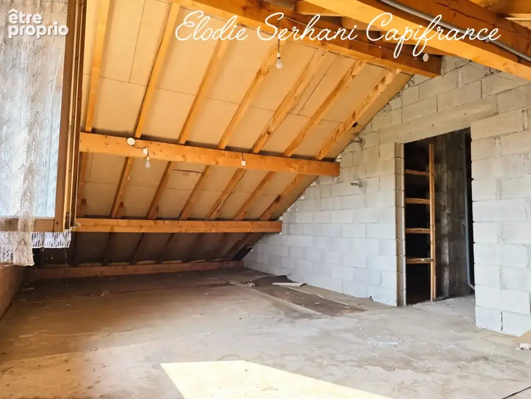 En Exclusivité, maison familiale T9 de 235m2 habitable à Montbéliard - photo 13