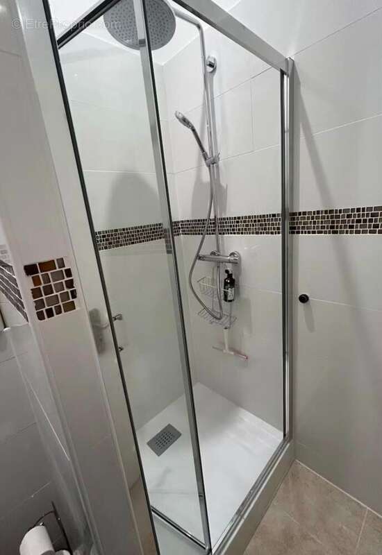 Photo 6 - Appartement à MARSEILLE-8E