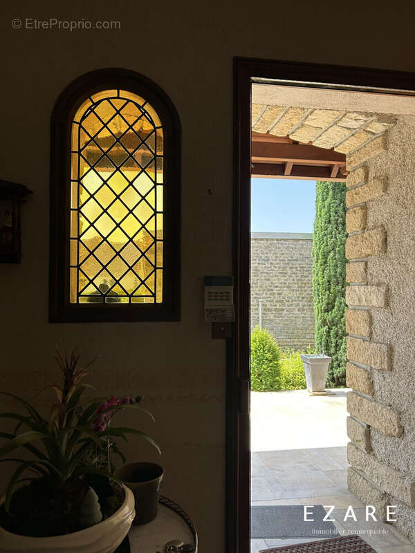 Maison à RUFFEY-LES-ECHIREY