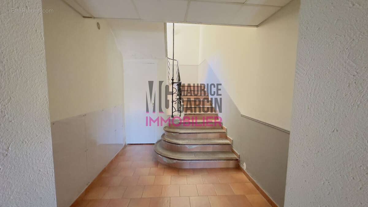 Appartement 63 m² à Monteux  - photo 9