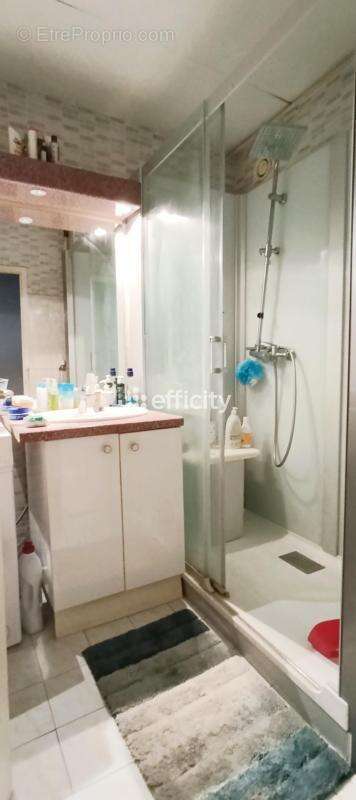 Appartement à ECHIROLLES