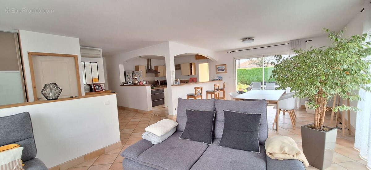 Maison à SAINT-REMY