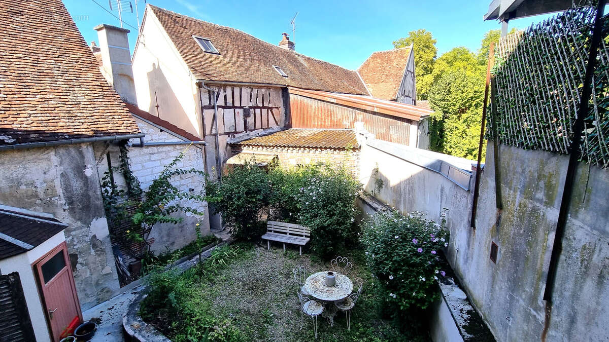 Maison à BRAY-SUR-SEINE
