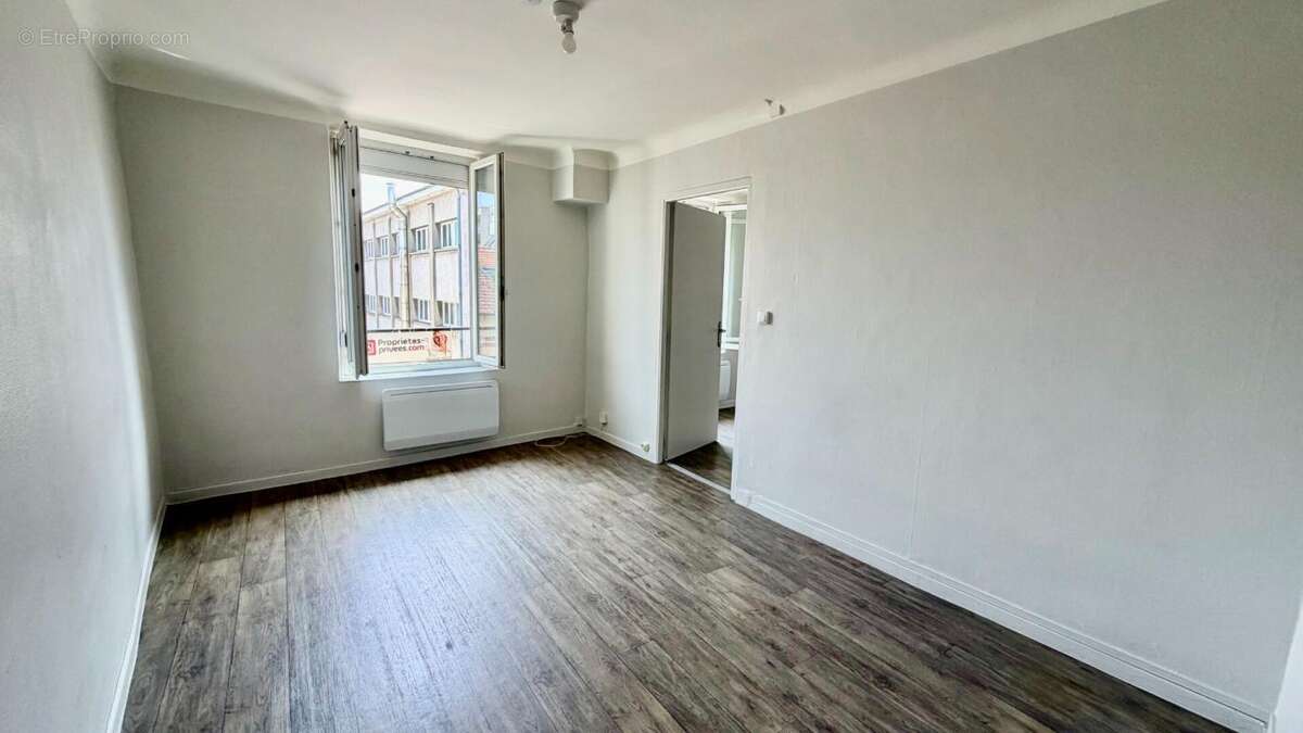 À vendre , Appartement 30 m² entièrement rénové en 2023, Idéal premier achat ou investissement locatif - photo 5