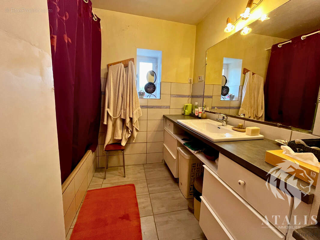 Maison à SAINT-ROMANS