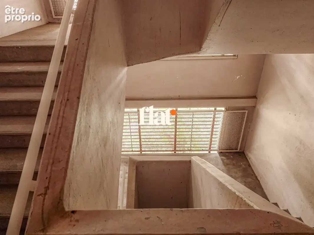 T4 81 m2   île de nantes / vincent-gâche   t4, double séjour et possibilité 3 chambres - photo 33