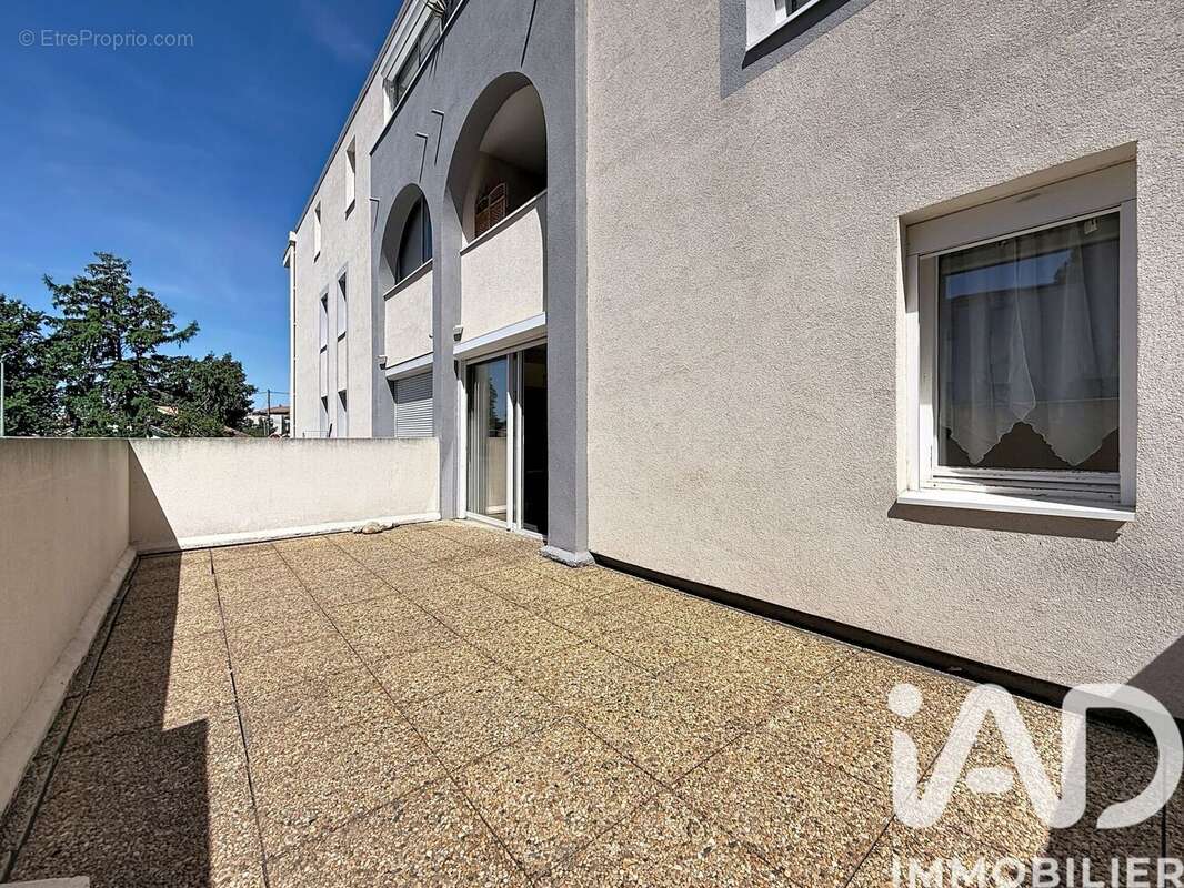 Appartement 57 m² à Istres  - photo 5