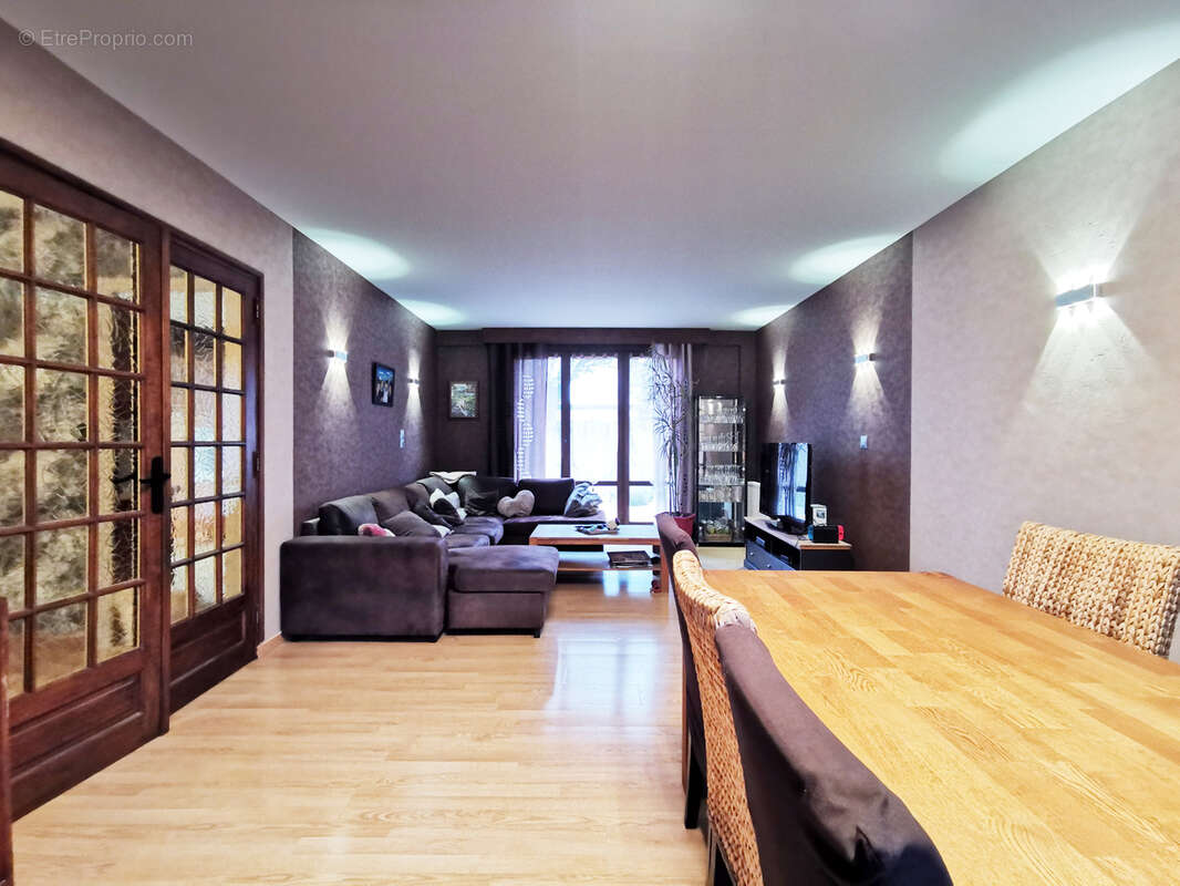 Maison à SAINT-ANDRE-LES-VERGERS