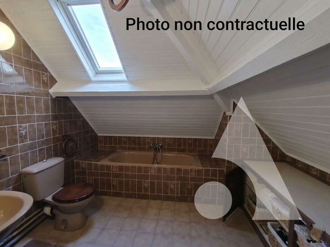 Maison 4 chambres + bureaux - sous sol total - photo 11