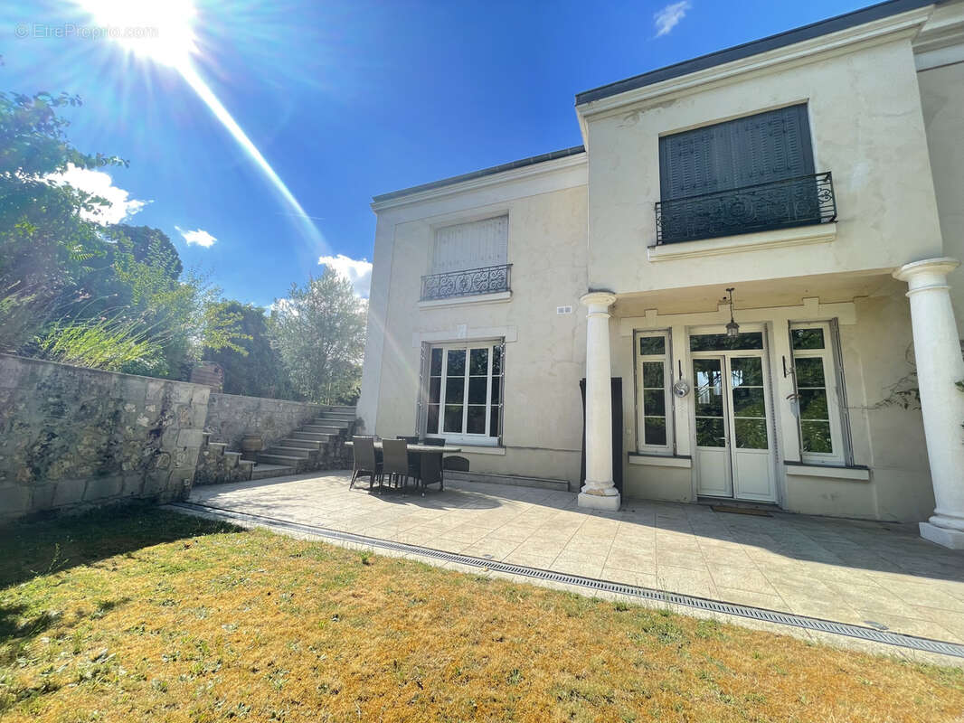 Pontoise proche gare bel  appartement duplex 5 pieces 142 m2 avec jardin terrasse parking - photo 18