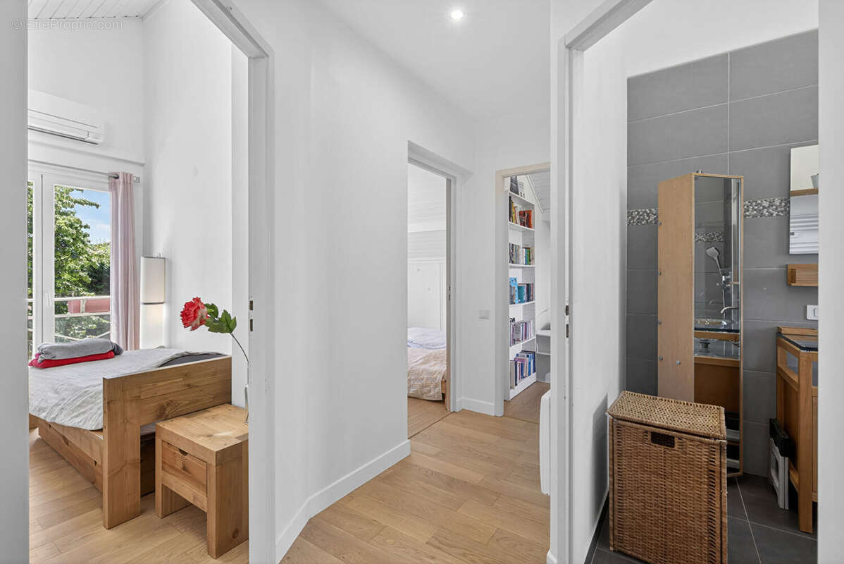 SEYNOD - Exclusivité - Maison avec T1 Bis indépendant - photo 8