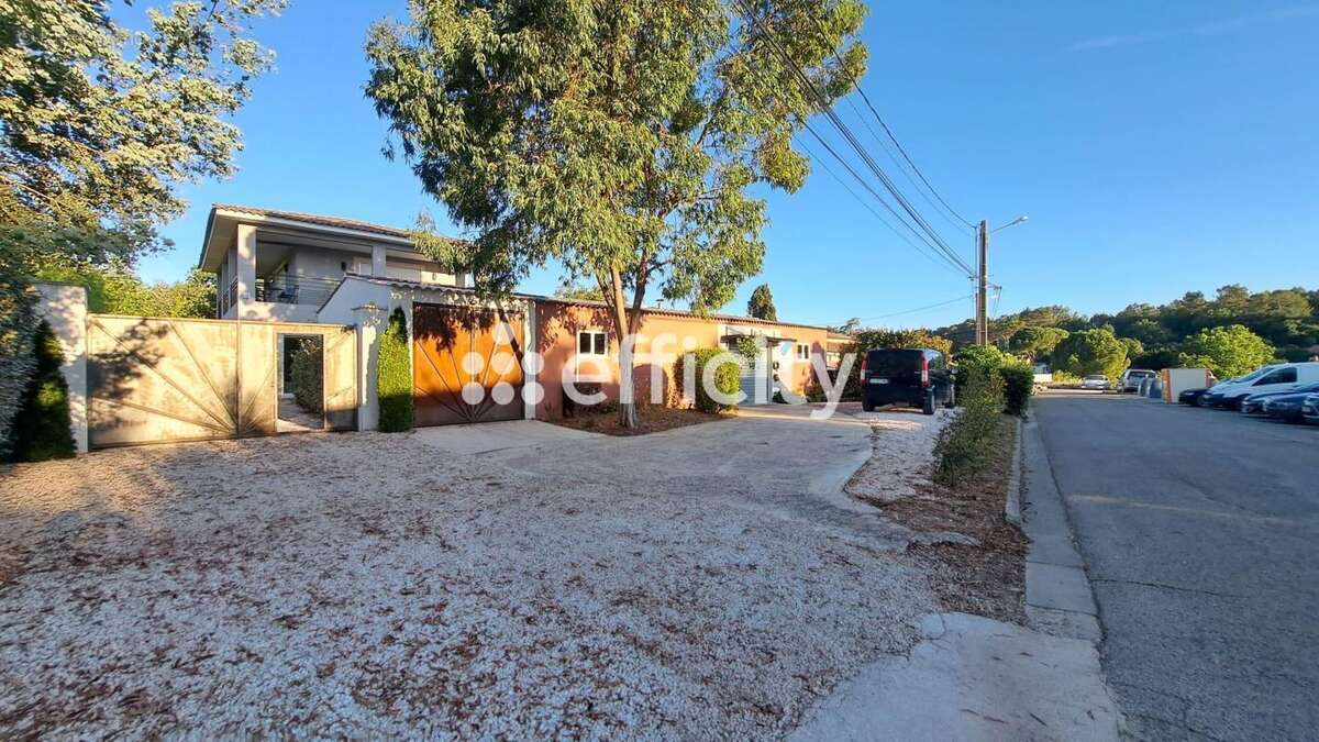 Divers immobilier d'entreprise - photo 10