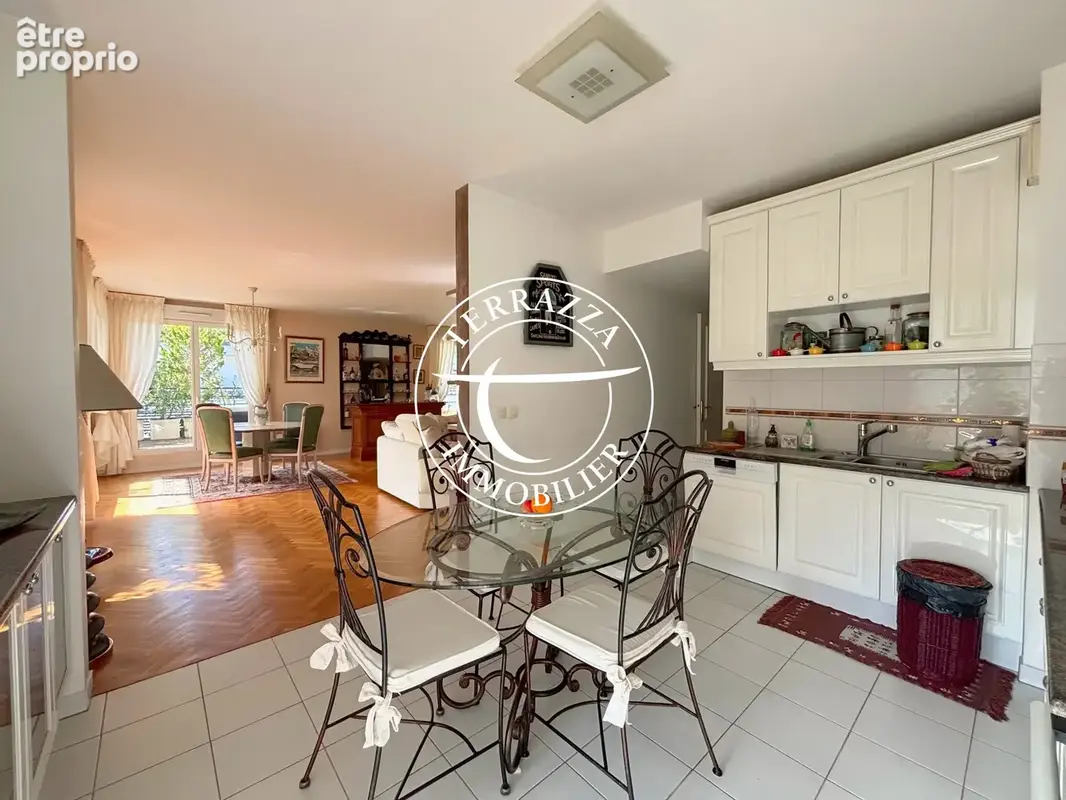 Appartement 5 pièces 134 m² à vendre à Marly-Le-Roi (78160) - photo 8