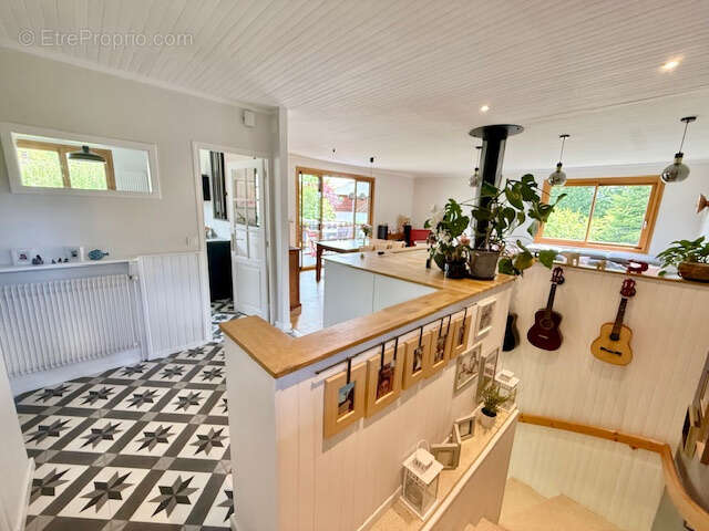 Maison à PREVESSIN-MOENS