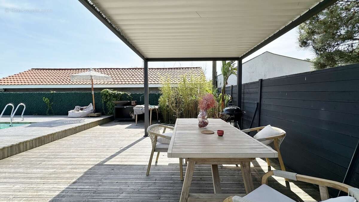 Maison à SOUSTONS