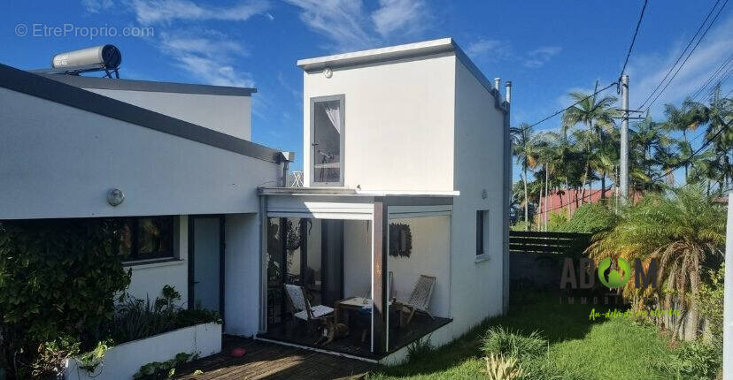 Maison à SAINT-PIERRE