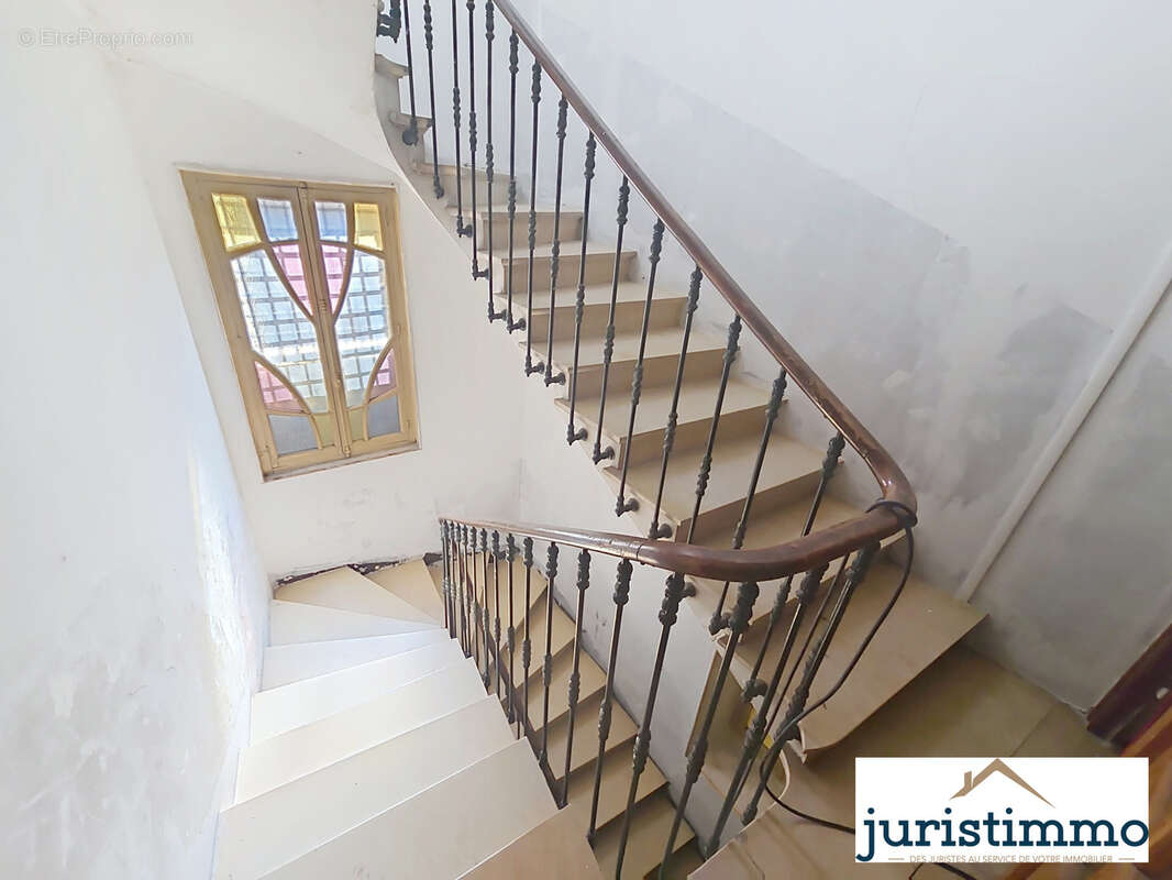 Appartement à BOLLENE