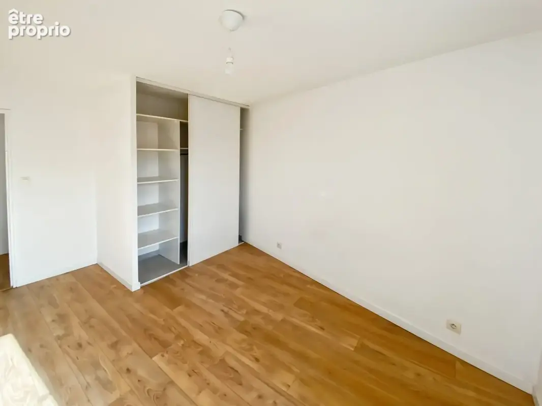 Appartement 64 m² à Castelginest  - photo 8
