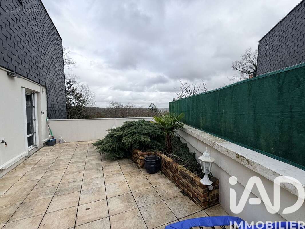 Photo 2 - Appartement à COUBRON