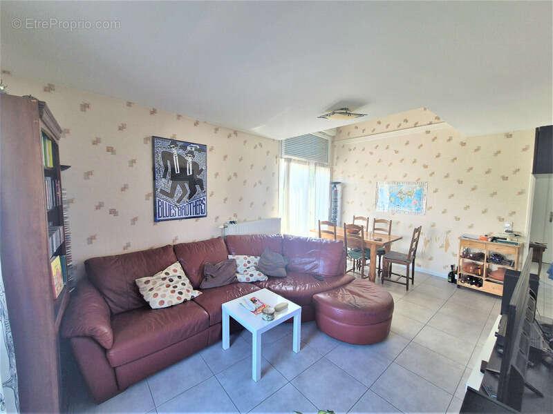 Achat Appartement T5 Duplex 93m² GRENOBLE - JEAN PERROT EN RETRAIT - 4 Chambres, Terrasse Vue Belledonne, Calme & Garage - photo 17