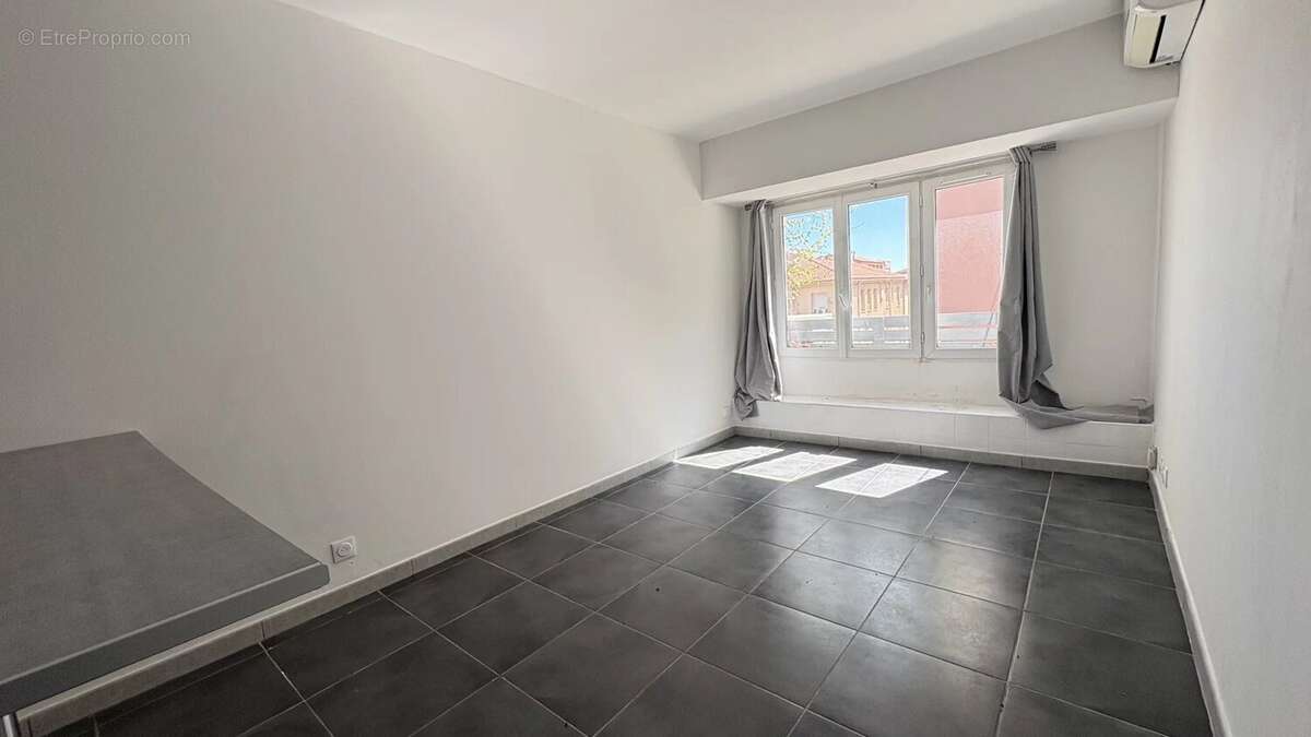 Appartement à PORT-DE-BOUC