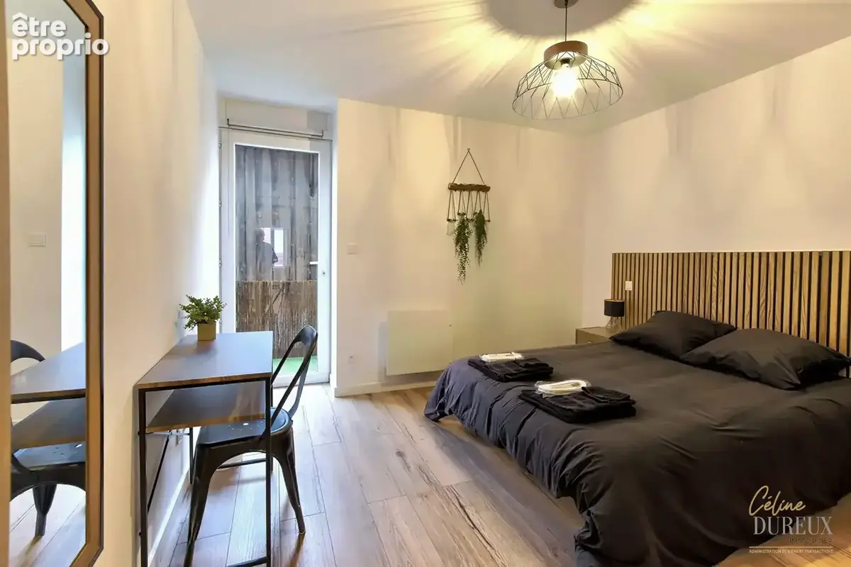 Appartement 70 m² à Saint-Laurent-Sur-Saone  - photo 5