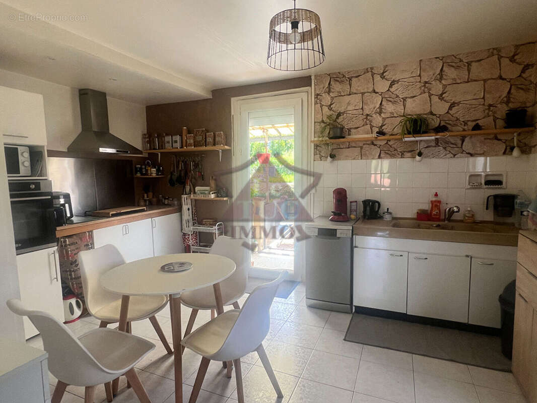 Appartement à BESSEGES