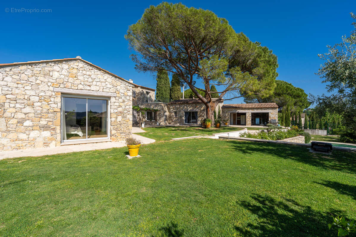 Maison à LA COLLE-SUR-LOUP