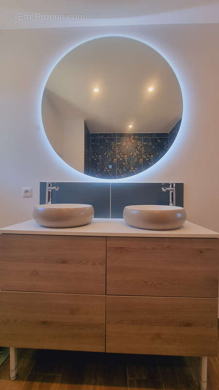 Maison à PUGET-SUR-ARGENS