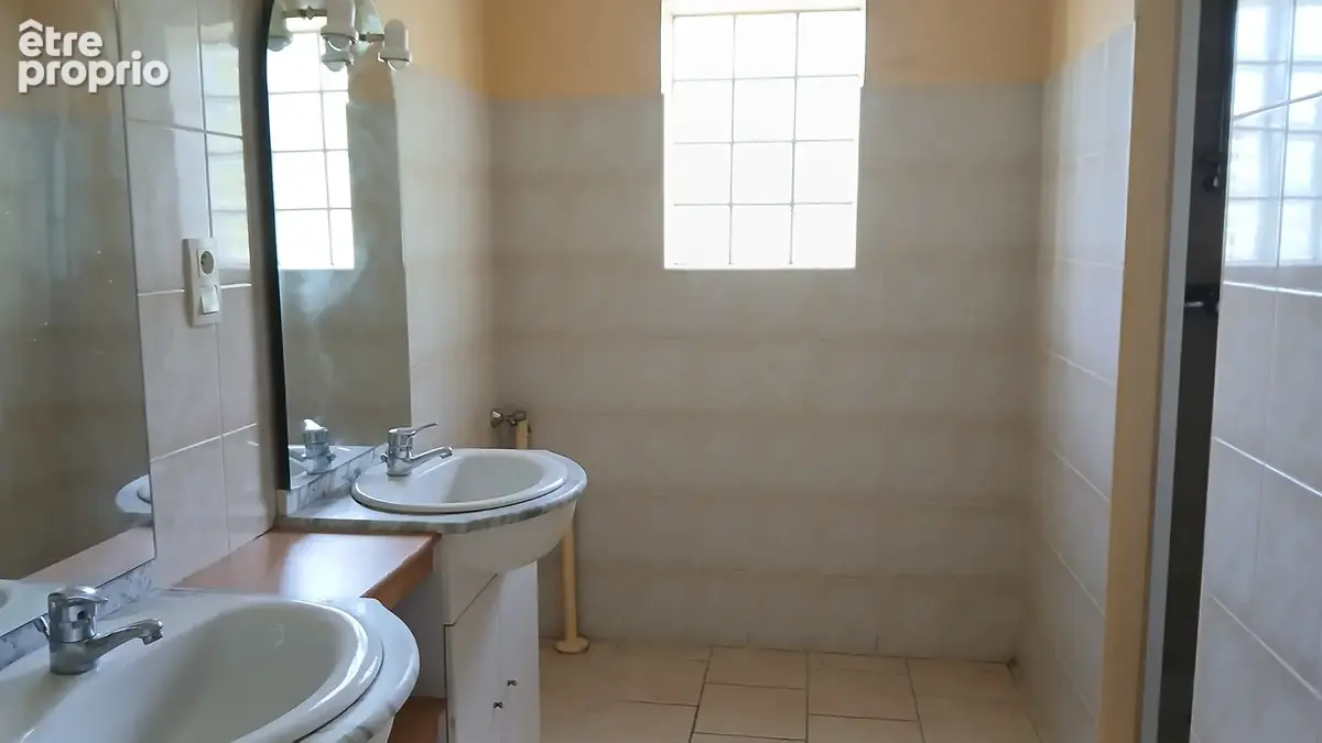Maison 88 m² à Chalais  - photo 6