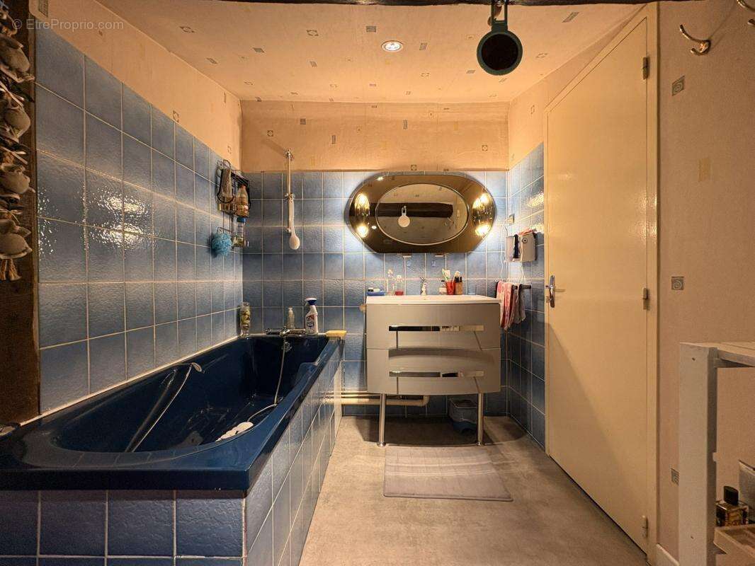 Maison à MONT-SAINT-AIGNAN