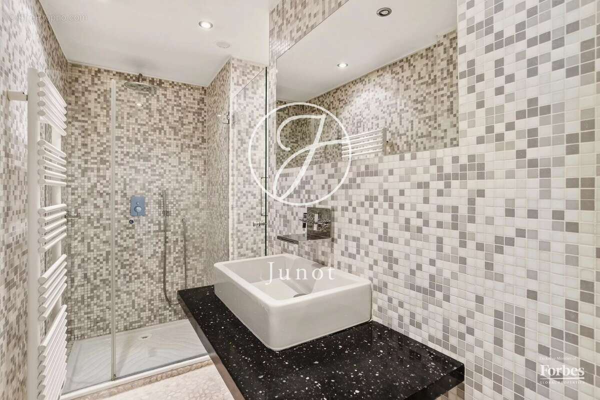 Appartement à LE VESINET