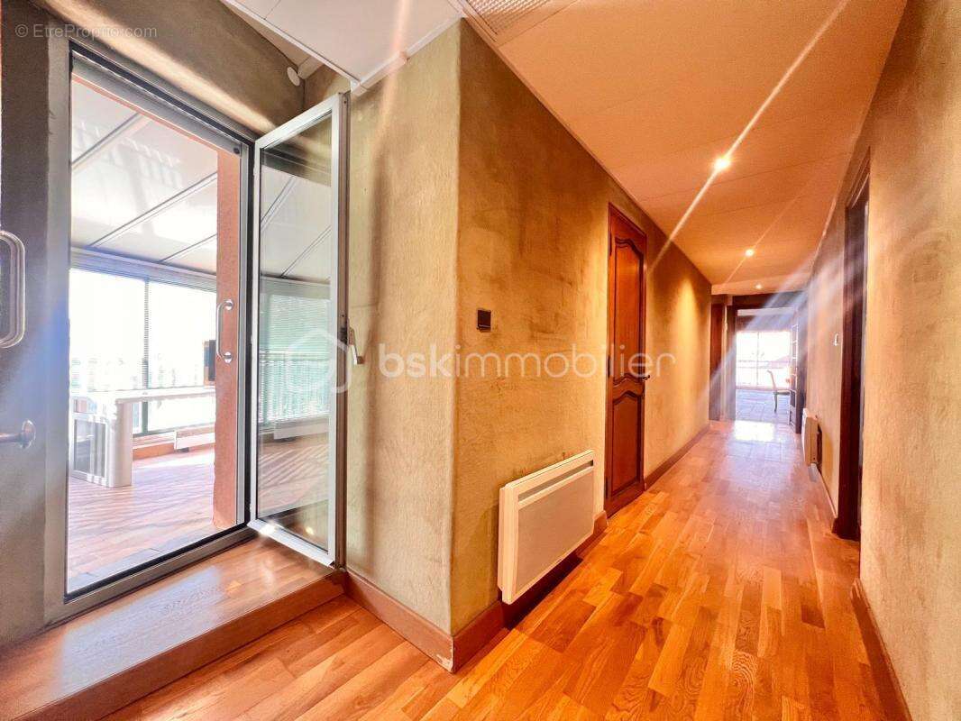 Appartement à BEZIERS