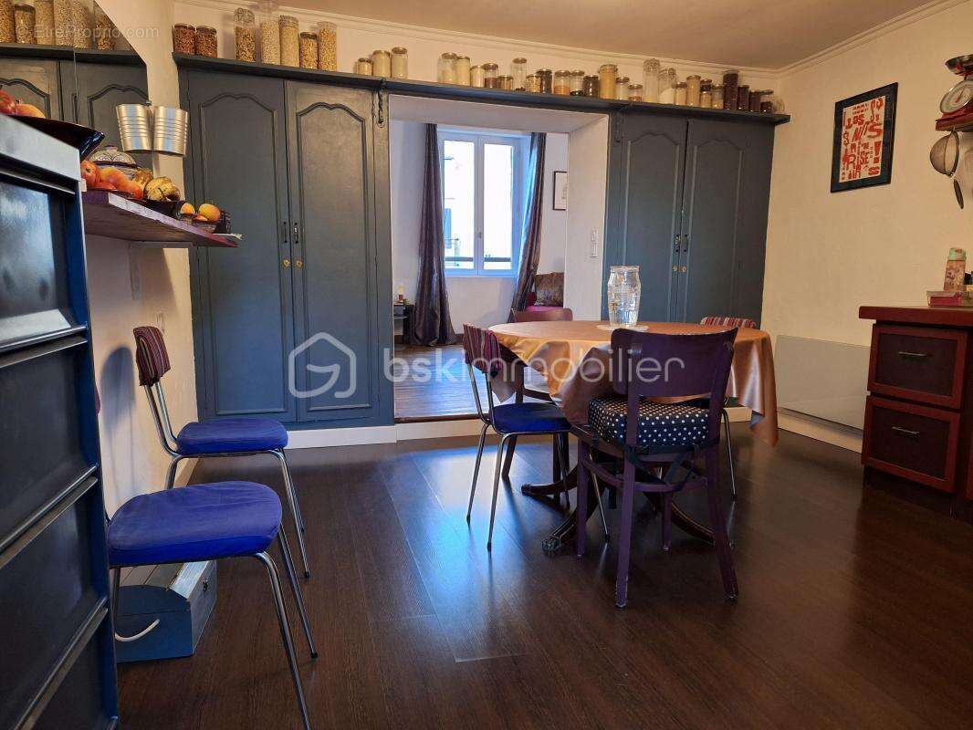 Appartement à MAYENNE