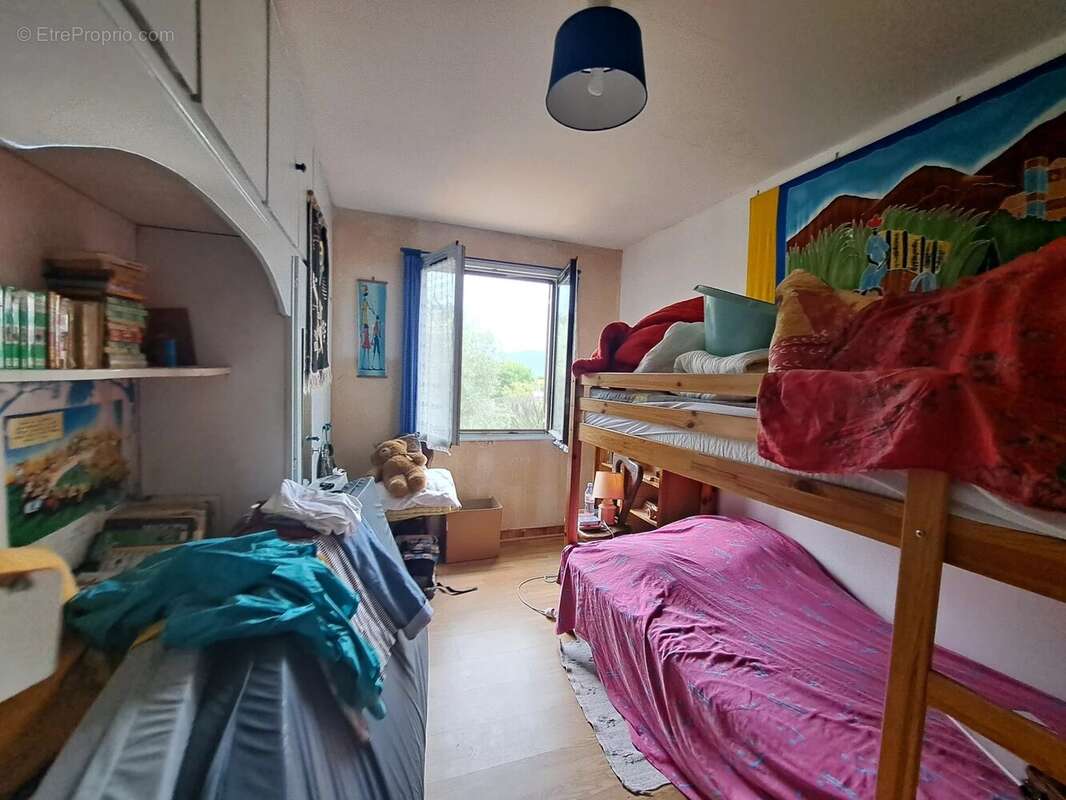 Maison à MONTELIMAR