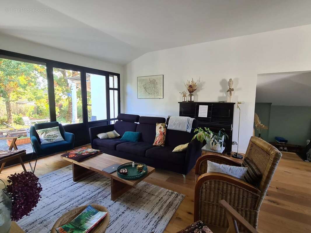 Maison à CASTELMAUROU