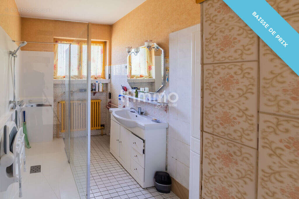 Jolie Construction : maison individuelle dotée d'un beau terrain - photo 6
