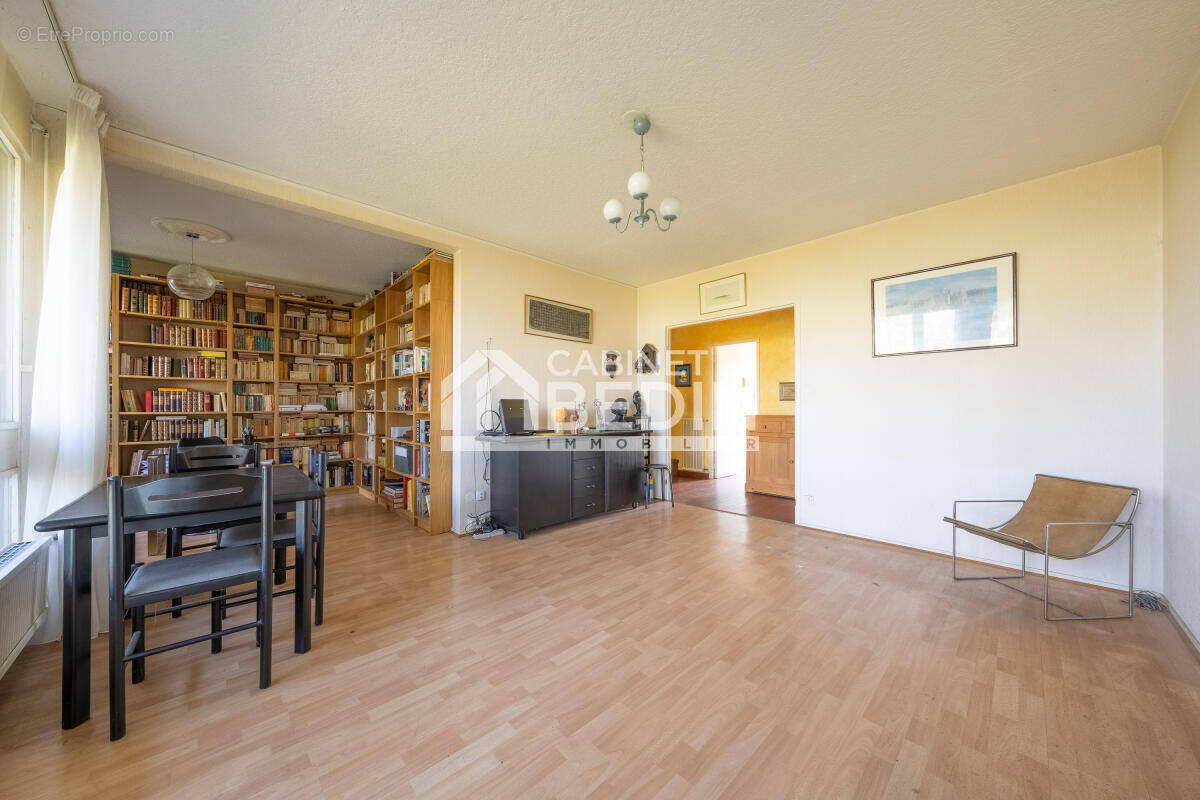 Appartement à MERIGNAC